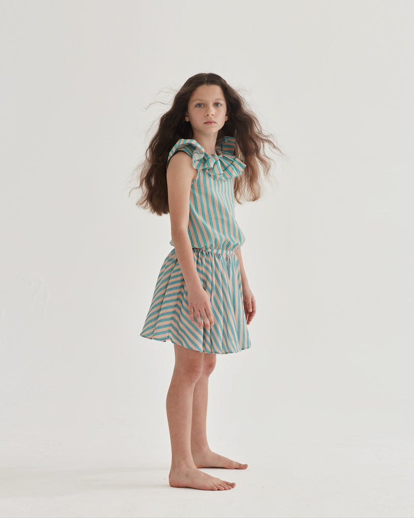 THE MIDDLE DAUGHTER SS24 IN FULL SWING Skirt in JUST PEACHY THE POOL STRIPE SEERSUCKER